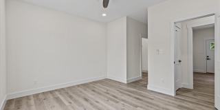 3900 Lilac Ave Gallery 24