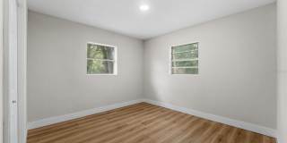 1218 CRESCENT Street Gallery 20