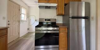 TOWNHOME IN SOUTH KC Gallery 4