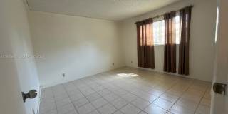 30 SE 4th Ave Gallery 3