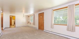 2408 Lake Drive Gallery 26
