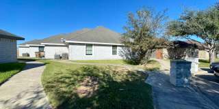 4307 W La Guardia Ln Gallery 1