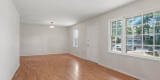 Close to Downtown Athens! Established neighborhood! Gallery 6