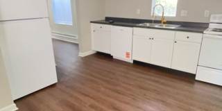 For Rent: 424 S Elliott St. 2 Bedroom, 1 Bath Home! Coming Soon! Covered Front Porch! Gallery 4