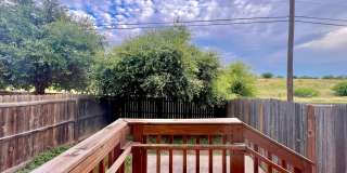 3 bed 2 bath townhome in Leon Valley Gallery 19