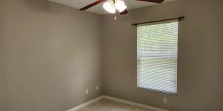 BEAUTIFUL 3 BR / 2 BA HOME AVAILABLE IN MIRROR LAKES Gallery 17