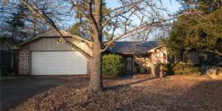 2425 N Primrose Lane Gallery 1