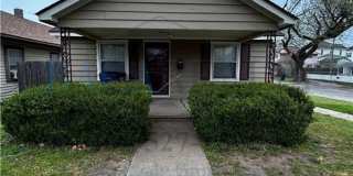 Adorable and spacious 2br 1ba house!! Gallery 1