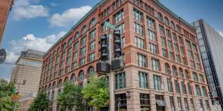 Beautiful Condo in Washington Loft District Beautiful Condo in Washington Loft District Gallery 1
