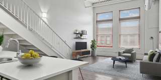 Heinz Lofts Gallery 4