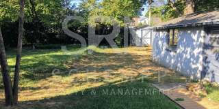Updated 4BR with two living spaces in Hikes Point **Available Now** Gallery 32
