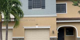 429 NE 194th Ter Gallery 1