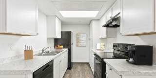 Silver Cliffs Apartments Gallery 6