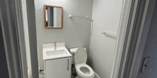 2722 Poinsettia Avenue Gallery 8