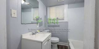 220 East Render Street Gallery 16