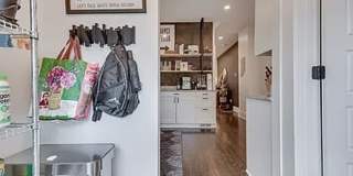Updated 2BR Townhome | Bates-Hendricks | Steps to Fountain Square Gallery 19