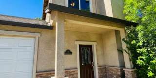 Available NOW! Beautiful House on a Cul-De-Sac Gallery 1