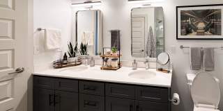 Marquee Cedar Lee Gallery 13