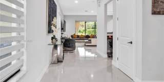 8645 NW 39th Ct Gallery 1