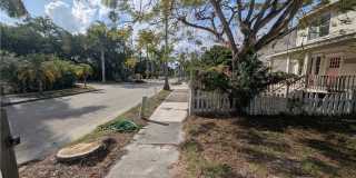 1637 Woodford Avenue Gallery 30