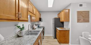 Saddlebrook Apartments Gallery 8