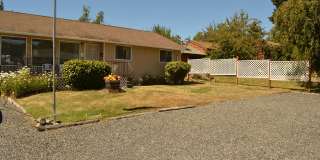 Fully Furnished Short Term Rental Gallery 1