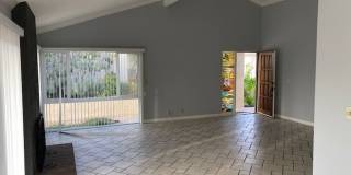 Captain’s Hill: 2 Bedroom 2 Bath Single Level Courtyard Home, Gallery 11