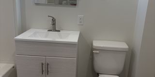 516 Douglas Ave Gallery 8