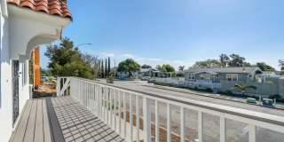 Elevated Golden Hill 2BR with Southwesterly Views with A/C & Detached Garage Gallery 5