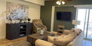 Fully Furnished 1 Bedroom Downtown Gallery 1