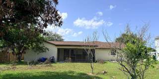 508 NE Azalea Gallery 11