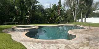 Beautiful 2/2 with dock and boat access Gallery 6