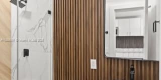 3125 NW 21st Ct Gallery 5