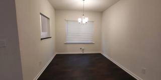 Room in 3 Bedroom Home at Guildford Hill Ln Gallery 10