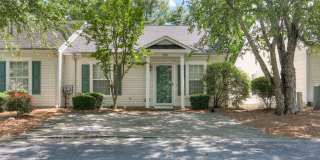 2 Bedroom 2 Bath Townhouse Gallery 1