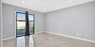 Beautifully Updated Condo with Community pool Gallery 9