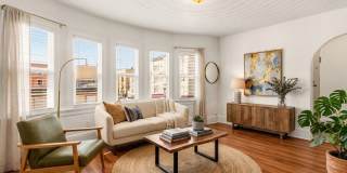 Spacious 3-Bedroom House in Oakland's Meadow Brook Gallery 1