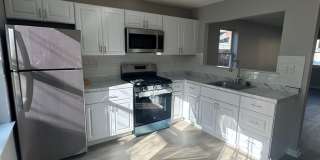 Beautifully renovated 3 Bed, 1.5 bath available. Gallery 7