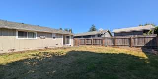 Newly Remodeled 2-Bedroom, 1-Bath Duplex in Thurston Area of Springfield! Gallery 21