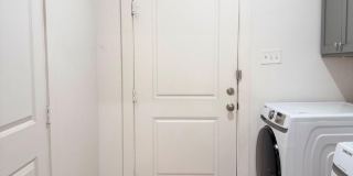 5703 Kemper Street Gallery 10