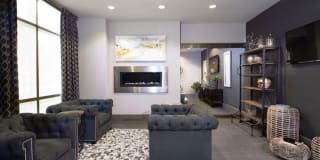 District at Greenbriar Apartments Gallery 9