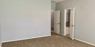 279 Oxford Drive Gallery 8