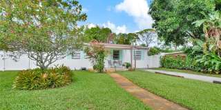 2217 SW 1st Ct Gallery 8