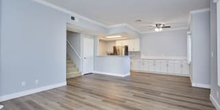 Summit At Warner Center Gallery 131