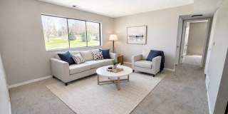 1220 Meadow Ln Gallery 1