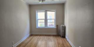 4047 North Mozart St. Gallery 4