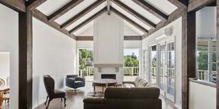 1478 Sunset Plaza Drive Gallery 2
