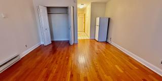 2528 Christian St Gallery 21