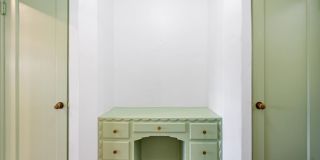 1305 W St Gallery 18