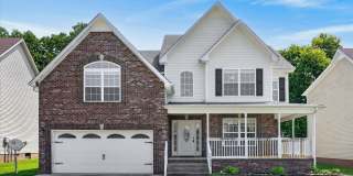 Pet Friendly Three Bedroom with Bonus! Gallery 1